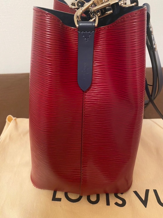 ネオノエ（ブランドバッグ）の商品画像 - 査定依頼日：2025年10月2日 - 最高査定価格：125,000円