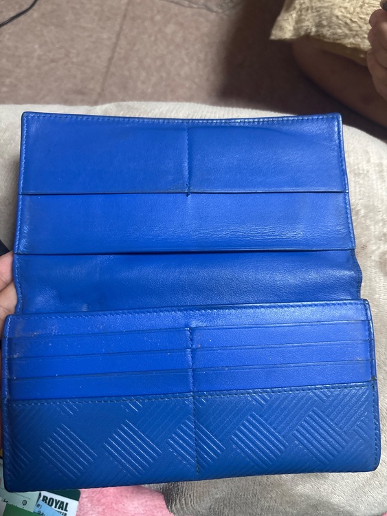 ボッテガ・ヴェネタ  （ブランドバッグ）の商品画像 - 査定依頼日：2025年10月14日 - 最高査定価格：10,000円