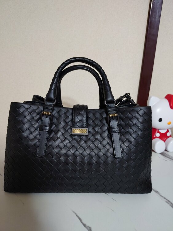 ボッテガ・ヴェネタ  （ブランドバッグ）の商品画像 - 査定依頼日：2026年2月8日 - 最高査定価格：50,000円