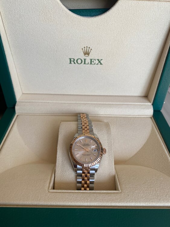 ロレックス デイトジャスト 27917（高級時計）の商品画像 - 査定依頼日：2025年2月16日 - 最高査定価格：1,460,000円