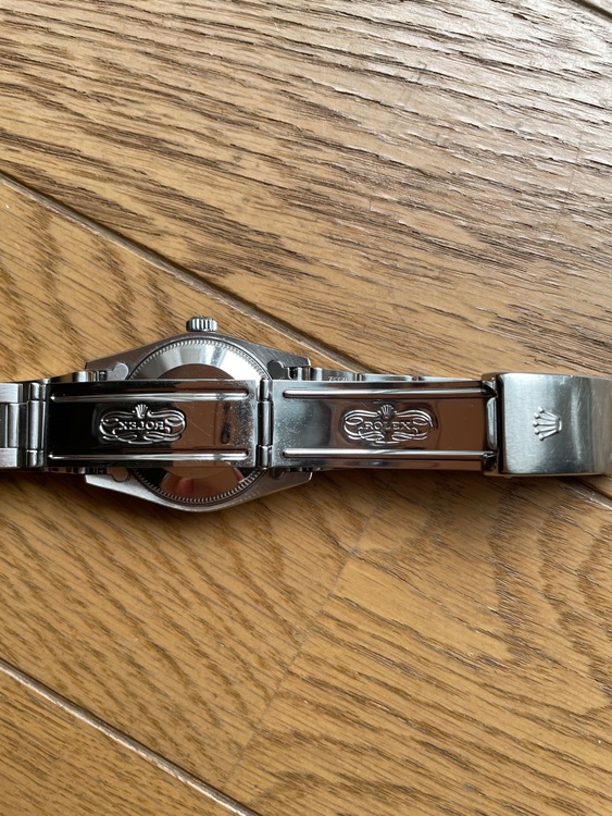 ロレックス パーペチュアル （高級時計）の商品画像 - 査定依頼日：2025年9月27日 - 最高査定価格：580,000円