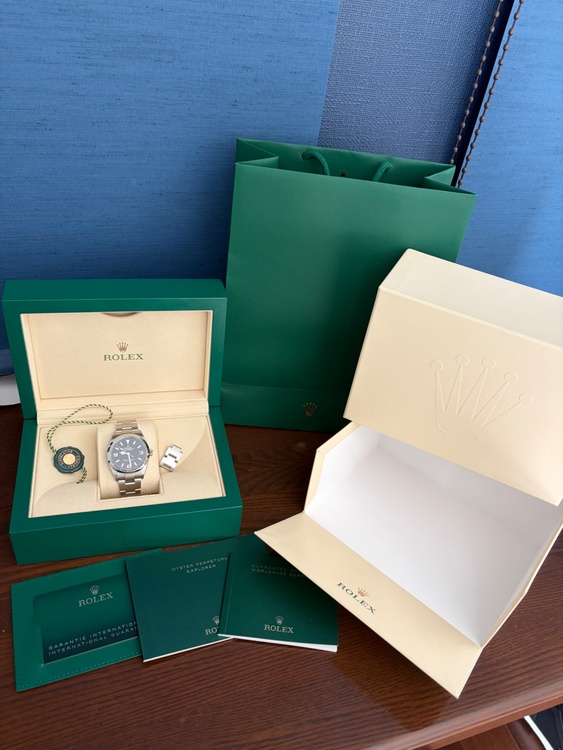 ロレックス エクスプローラー 12427（高級時計）の商品画像 - 査定依頼日：2026年3月14日 - 最高査定価格：1,300,000円