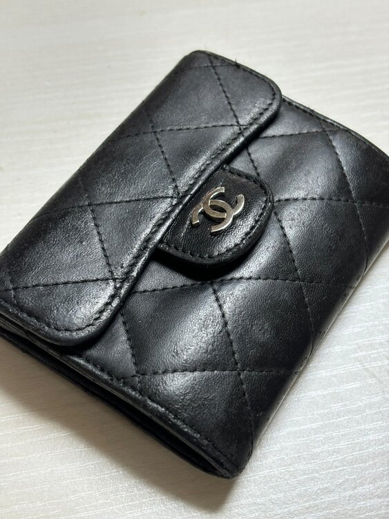 カードケース（ブランド財布・小物）の商品画像 - 査定依頼日：2025年5月8日 - 最高査定価格：15,000円