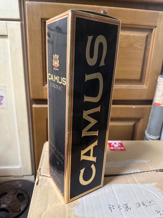 ブランデー カミュ （お酒）の商品画像 - 査定依頼日：2025年9月10日 - 最高査定価格：17,200円