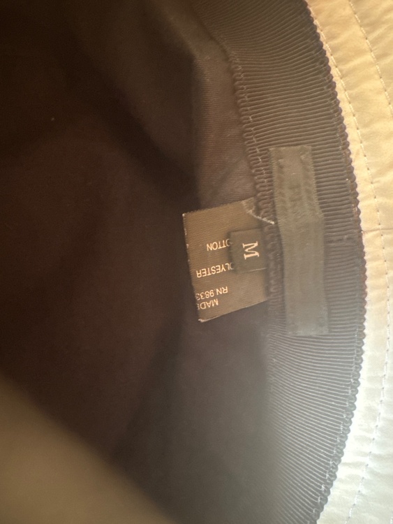 プラダ  （ブランドバッグ）の商品画像 - 査定依頼日：2026年1月26日 - 最高査定価格：30,000円