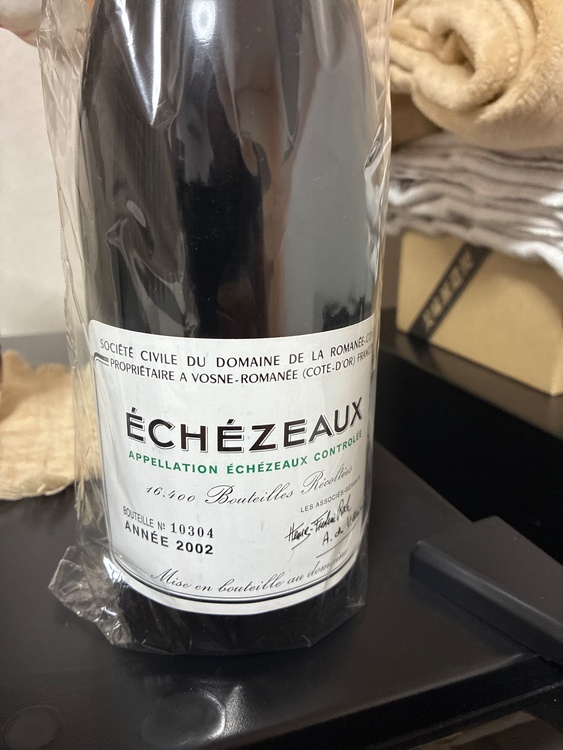 ワイン エシェゾー（お酒）の商品画像 - 査定依頼日：2026年6月1日 - 最高査定価格：370,000円