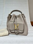 ロックミーバケット