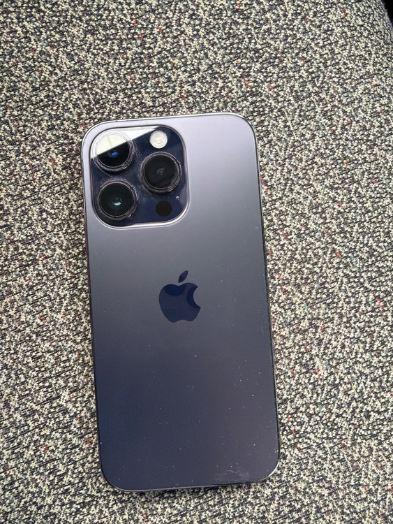 iPhone 14 Pro 128GB SIMフリー（スマホ）の商品画像 - 査定依頼日：2026年3月13日 - 最高査定価格：61,000円