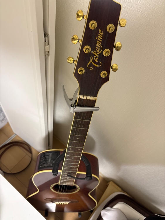 Takamine PTU410 AS（ピアノ・楽器・PA機材）の商品画像 - 査定依頼日：2026年2月27日 - 最高査定価格：40,000円