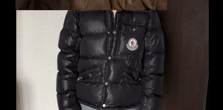 モンクレールk2（古着・ファッション）の商品画像 - 査定依頼日：2025年10月23日 - 最高査定価格：36,000円