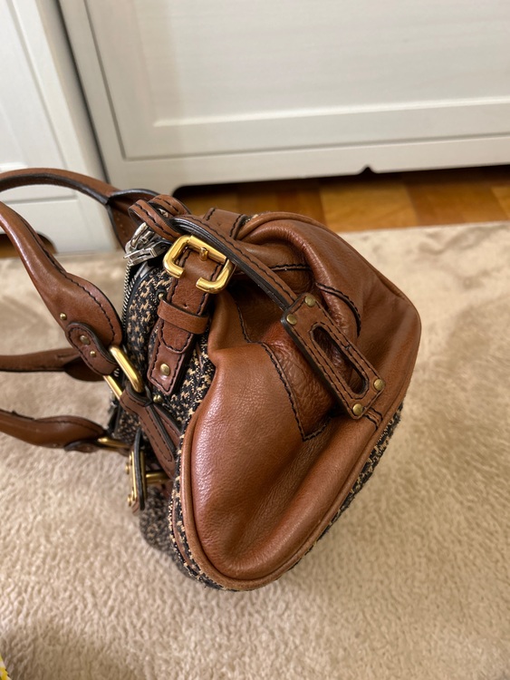 その他 クロエ （ブランドバッグ）の商品画像 - 査定依頼日：2025年10月13日 - 最高査定価格：50,000円