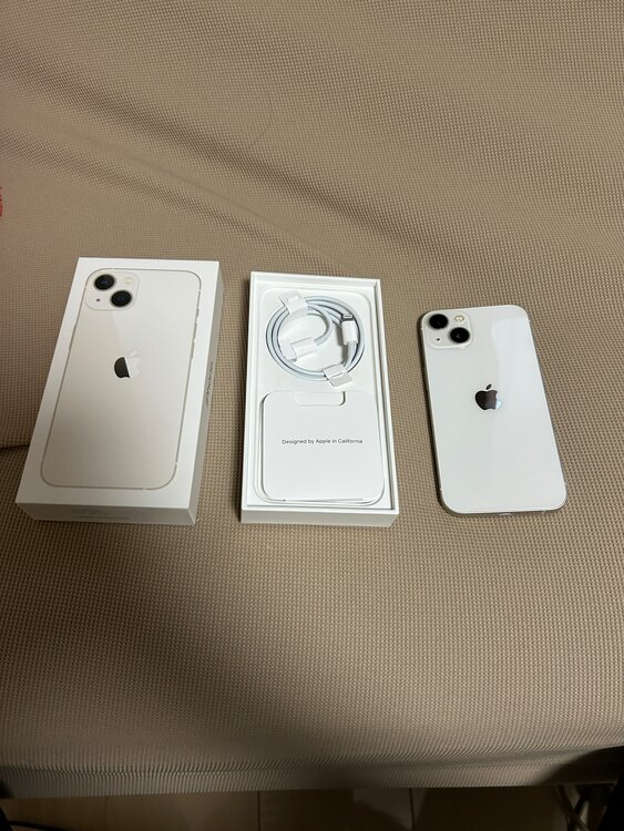 ホワイト（スマホ）の商品画像 - 査定依頼日：2025年1月4日 - 最高査定価格：48,000円