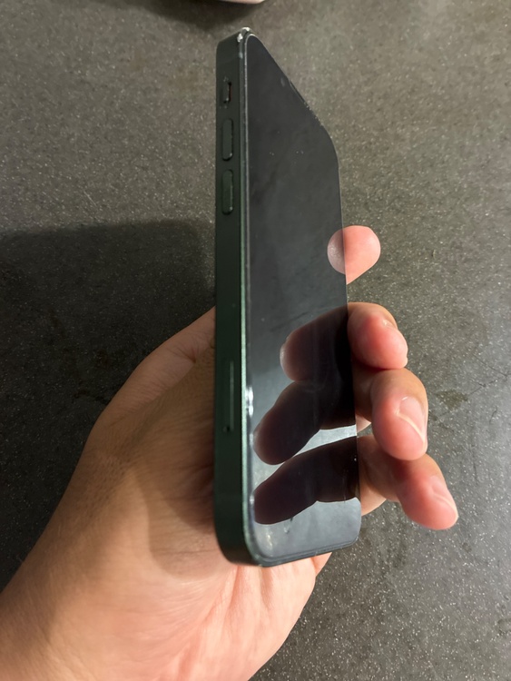 iPhone13 mini 128GB（スマホ）の商品画像 - 査定依頼日：2026年8月13日 - 最高査定価格：30,000円