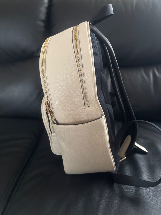 その他 コーチ （ブランドバッグ）の商品画像 - 査定依頼日：2025年11月19日 - 最高査定価格：3,500円