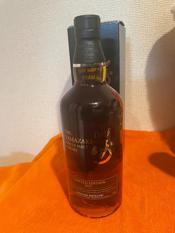 ウイスキー サントリー山崎 （お酒）の商品画像 - 査定依頼日：2025年9月14日 - 最高査定価格：45,000円