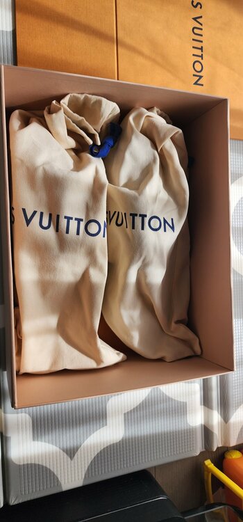 靴（古着・ファッション）の商品画像 - 査定依頼日：2026年2月24日 - 最高査定価格：100,000円