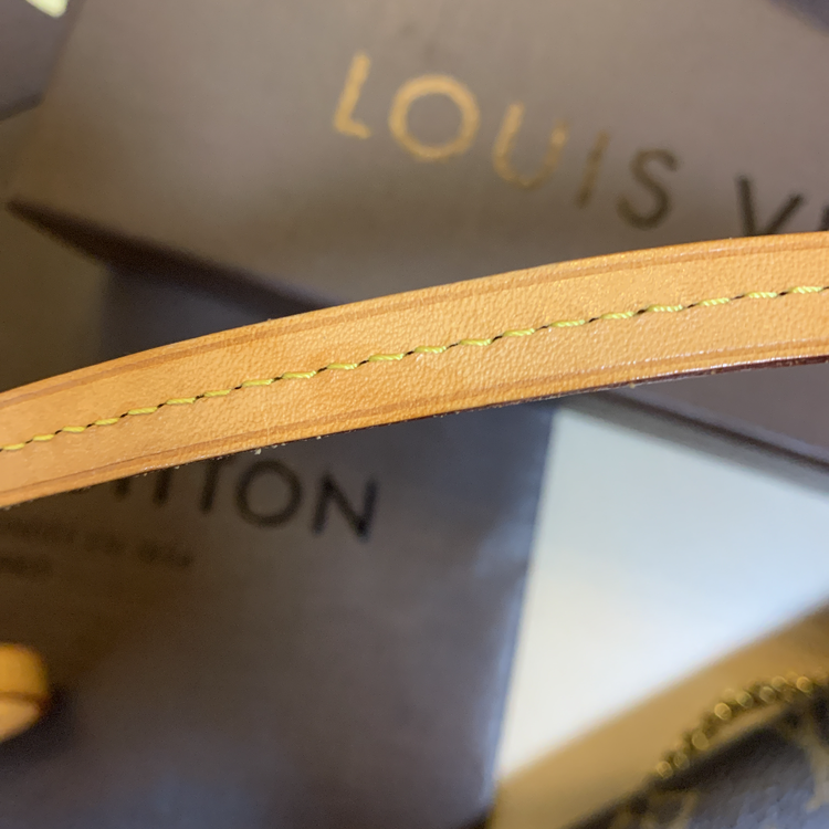 フェイボリット MM（ブランドバッグ）の商品画像 - 査定依頼日：2022年5月12日 - 最高査定価格：121,000円