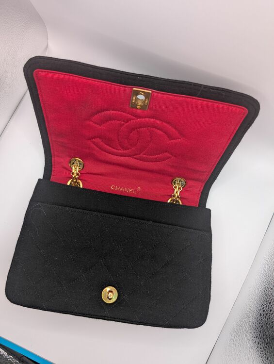 シャネル シャネル(その他) （ブランドバッグ）の商品画像 - 査定依頼日：2025年7月17日 - 最高査定価格：200,000円