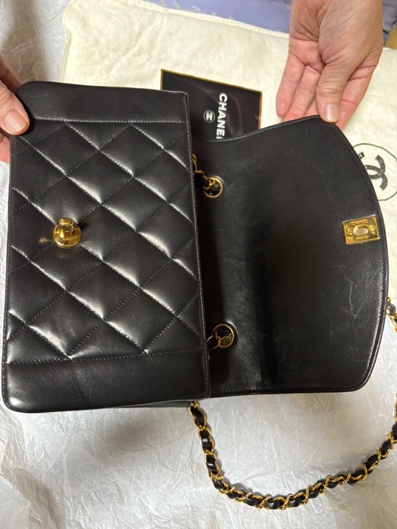 マトラッセ（古着・ファッション）の商品画像 - 査定依頼日：2025年9月29日 - 最高査定価格：250,000円