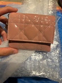 レディディオール ロータスウォレット（ブランド財布・小物）の商品画像 - 査定依頼日：2025年6月23日 - 最高査定価格：13,000円