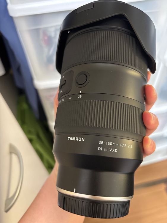 35-150mm F/2-2.8 Di III VXDニコンZマウント（カメラ）の商品画像 - 査定依頼日：2025年9月26日 - 最高査定価格：110,000円