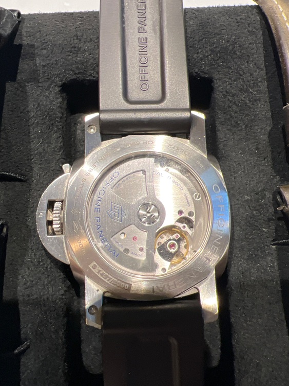 パネライ ルミノール 0032（高級時計）の商品画像 - 査定依頼日：2025年7月2日 - 最高査定価格：600,000円