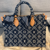 OTG MM S.1854 BLEU M57396（ブランドバッグ）の商品画像 - 査定依頼日：2022年8月4日 - 最高査定価格：350,000円