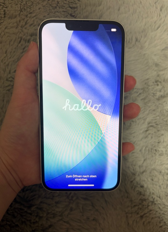 iPhone iPhone 14 128GB au（スマホ）の商品画像 - 査定依頼日：2026年6月28日 - 最高査定価格：48,000円