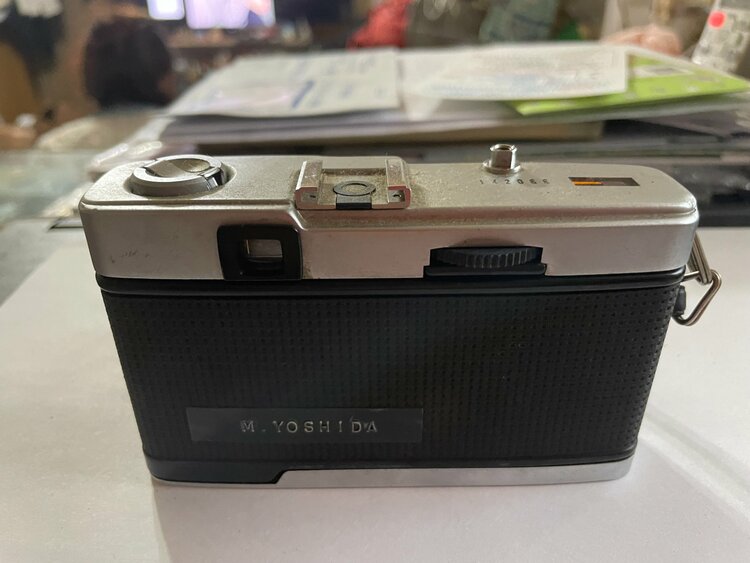 TORIP35（カメラ）の商品画像 - 査定依頼日：2026年3月26日 - 最高査定価格：2,000円