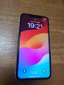 iPhone11（スマホ）の商品画像 - 査定依頼日：2023年12月15日 - 最高査定価格：21,000円