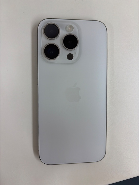 iPhone iPhone 15 Pro 128GB SIMフリー（スマホ）の商品画像 - 査定依頼日：2026年7月9日 - 最高査定価格：74,000円