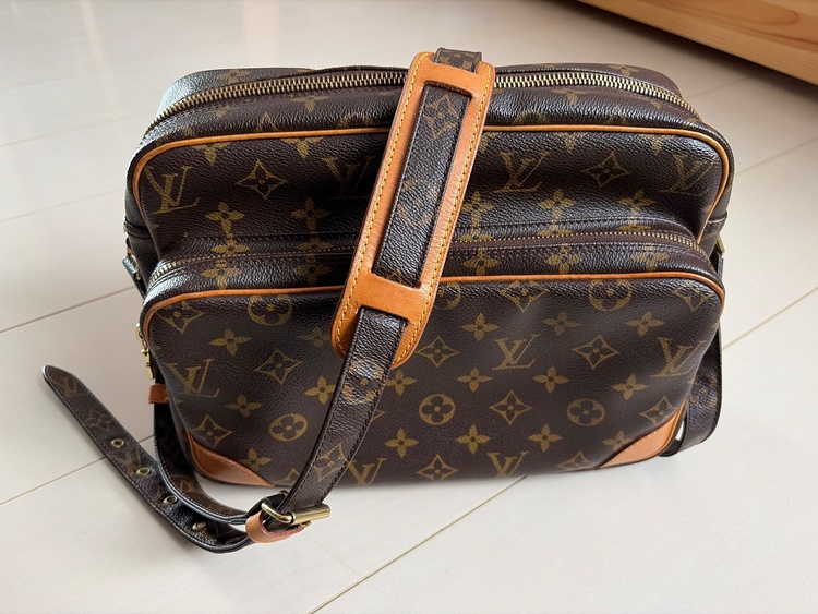 ルイヴィトン モノグラム（ブランドバッグ）の商品画像 - 査定依頼日：2026年9月8日 - 最高査定価格：85,000円
