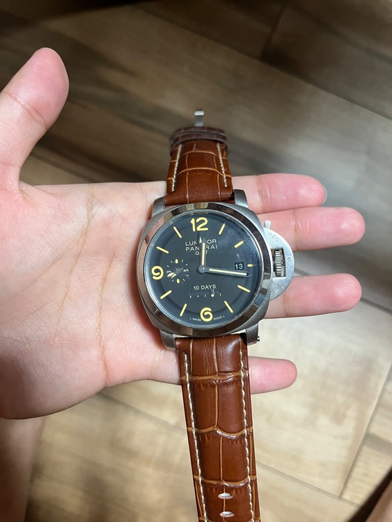 パネライ ルミノール 195（高級時計）の商品画像 - 査定依頼日：2025年11月4日 - 最高査定価格：480,000円