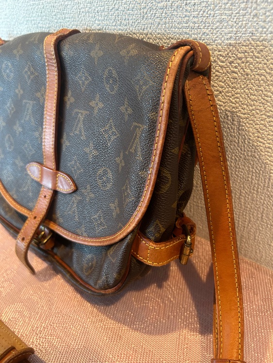 ソミュール30（ブランドバッグ）の商品画像 - 査定依頼日：2025年11月4日 - 最高査定価格：75,000円