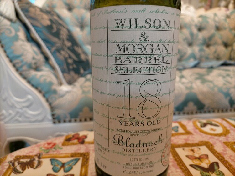 Wilson&Morgan　18years（お酒）の商品画像 - 査定依頼日：2026年5月3日 - 最高査定価格：16,000円