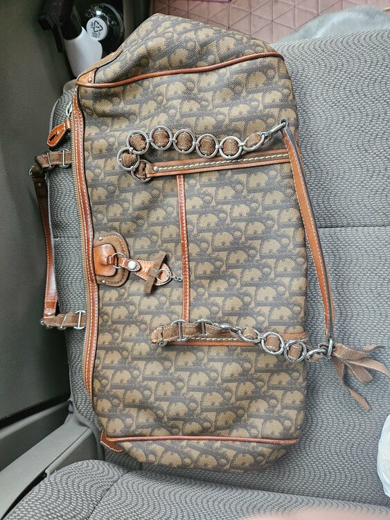 Dior  バッグ（ブランドバッグ）の商品画像 - 査定依頼日：2026年1月26日 - 最高査定価格：90,000円