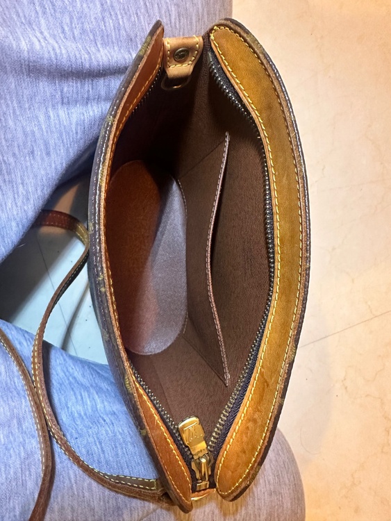 ルイヴィトン モノグラム （ブランドバッグ）の商品画像 - 査定依頼日：2025年12月28日 - 最高査定価格：70,000円