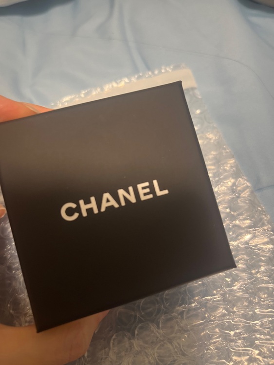 シャネル　レジンピアス（金・貴金属）の商品画像 - 査定依頼日：2025年11月30日 - 最高査定価格：43,000円