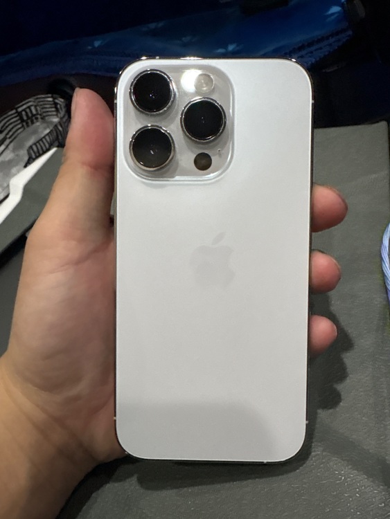 iPhone 14 Pro 128GB docomo（スマホ）の商品画像 - 査定依頼日：2025年9月24日 - 最高査定価格：80,000円