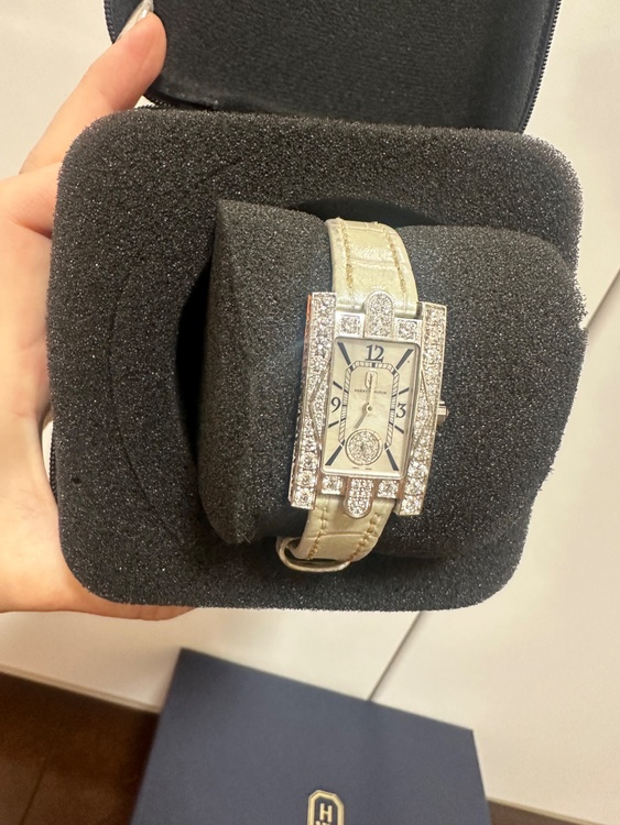 アヴェニュークラシック？（高級時計）の商品画像 - 査定依頼日：2026年1月16日 - 最高査定価格：2,180,000円