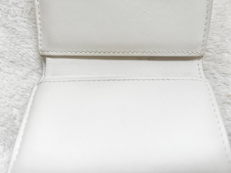 ディオール  （ブランドバッグ）の商品画像 - 査定依頼日：2025年4月21日 - 最高査定価格：30,000円