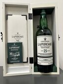 ラフロイグ25年カスクストレングス52%2018年リリース（ラフロイグ）の商品画像 - 美品 - 査定完了日：2025.04.07 - 最高査定価格：55,000円