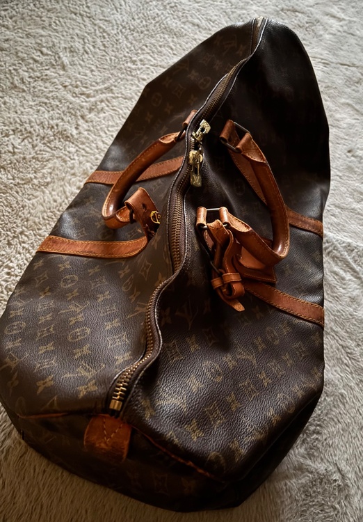 ボストンバッグ　型番不明（ブランドバッグ）の商品画像 - 査定依頼日：2026年2月19日 - 最高査定価格：40,000円