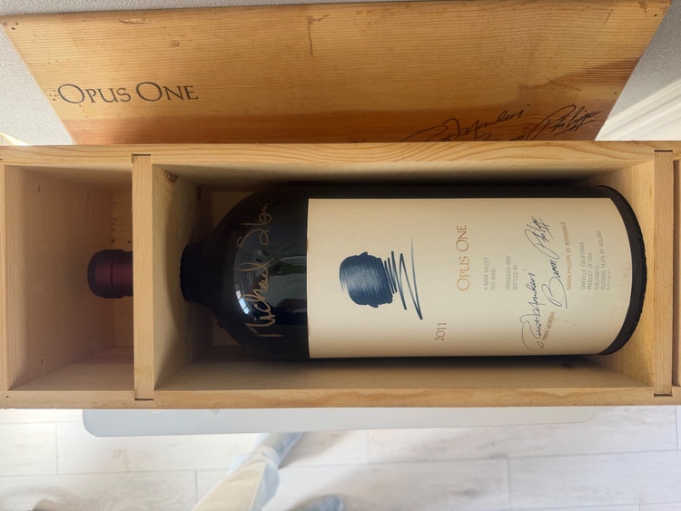 ワイン オーパスワン（お酒）の商品画像 - 査定依頼日：2026年10月9日 - 最高査定価格：340,000円