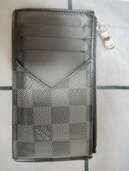 ダミエグラフィット　カードコインホルダー（ブランド財布・小物）の商品画像 - 査定依頼日：2024年9月17日 - 最高査定価格：20,000円