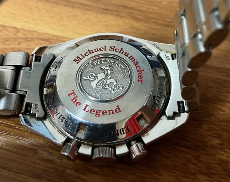 オメガ スピードマスター スピードマスターシューマッハ　The Legend（高級時計）の商品画像 - 査定依頼日：2025年6月13日 - 最高査定価格：850,000円