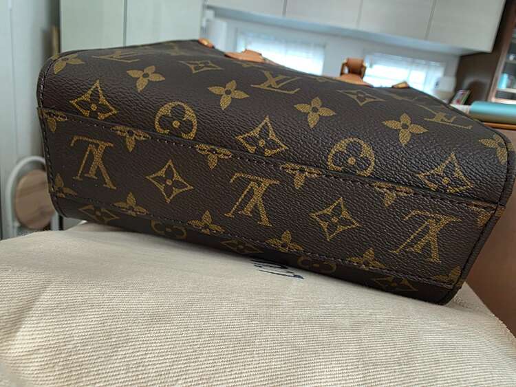 ルイヴィトン モノグラム （ブランドバッグ）の商品画像 - 査定依頼日：2025年2月28日 - 最高査定価格：200,000円