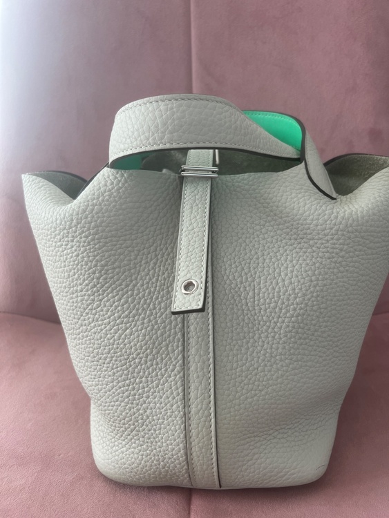 ピコタン（ブランドバッグ）の商品画像 - 査定依頼日：2026年2月21日 - 最高査定価格：490,000円