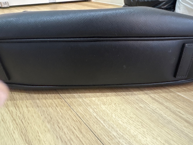 ビジネスバッグ（ブランドバッグ）の商品画像 - 査定依頼日：2026年2月23日 - 最高査定価格：70,000円