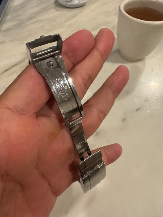 ロレックス エクスプローラー II 42mm（高級時計）の商品画像 - 査定依頼日：2026年4月22日 - 最高査定価格：1,870,000円